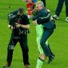 Fotbal, Liga mistrů, Bayern - Dortmund: Manuel Neuer a trenér Jupp Heynckes slaví vítězství