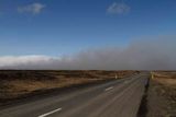 Popel nad Myrdalssandur na dálnici 1, na Islandu.
