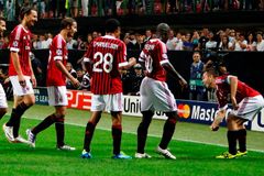 Milán otočil zápas v Udine a poskočil do čela Serie A