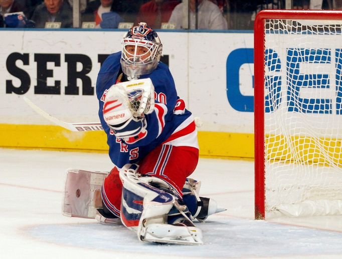 Henrik Lundqvist v zápase NY Rangers - New Jersey Devils