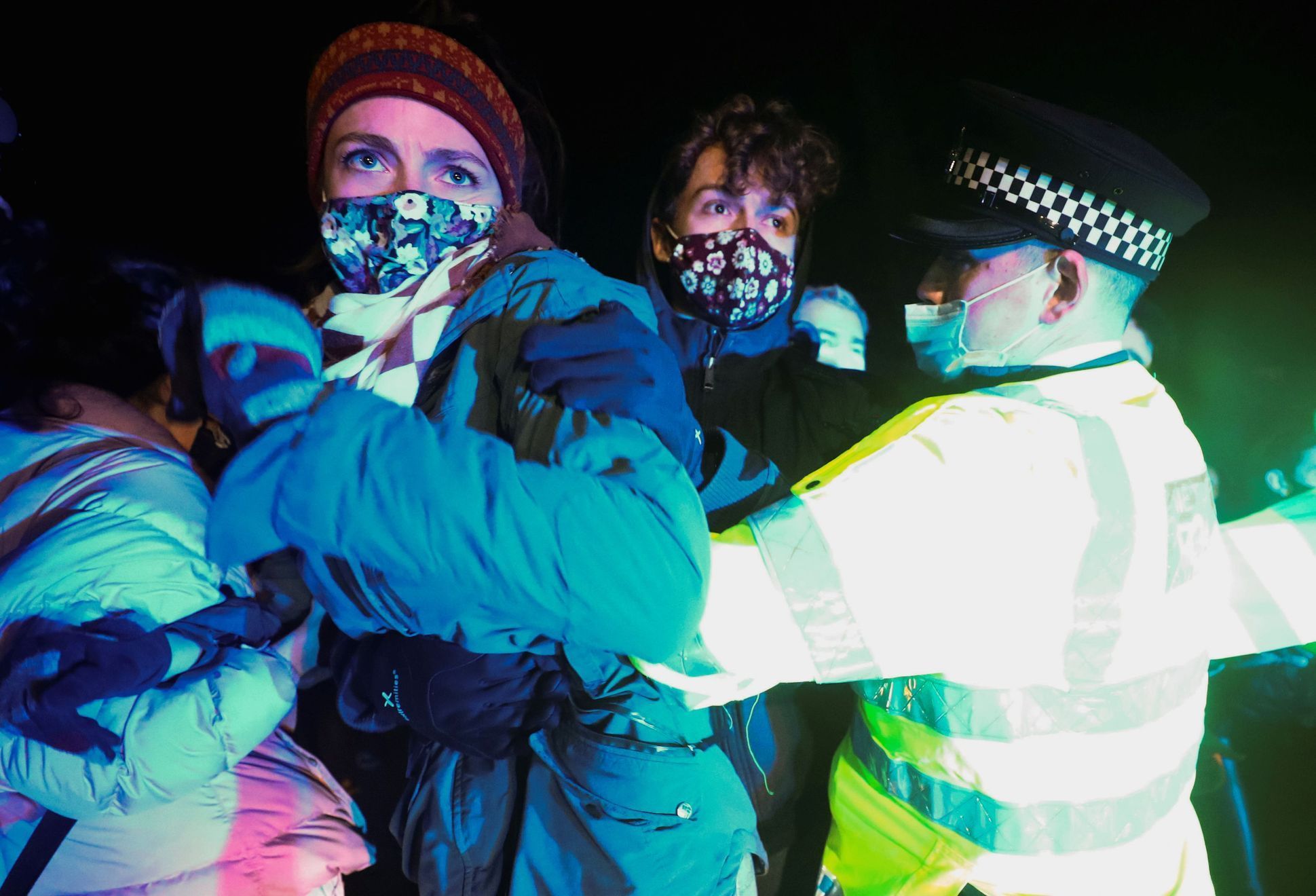 Sarah Everardová, vzpomínka, londýn, protest, policie, koronavirus