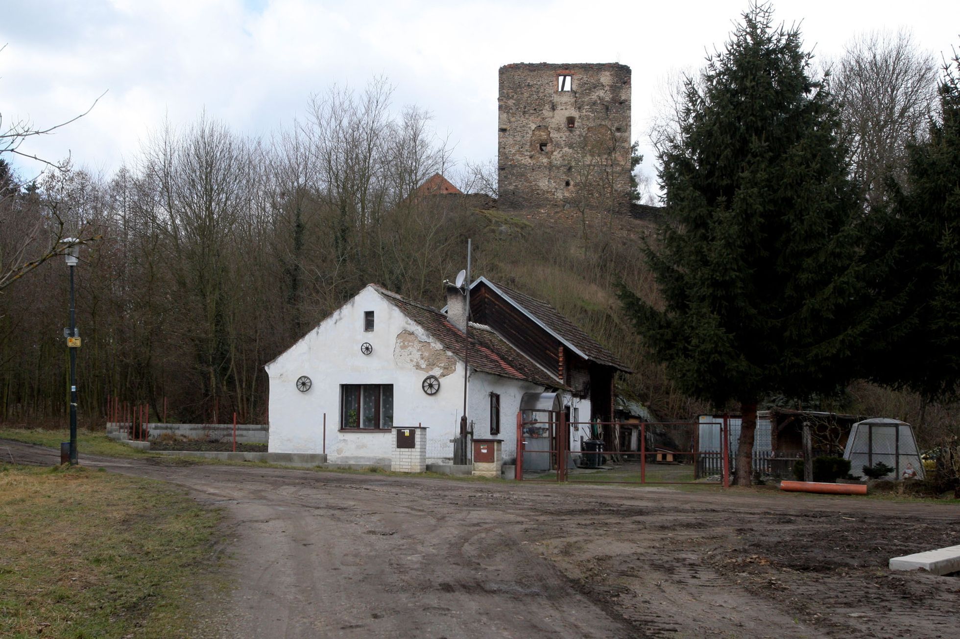 Středočeské památné ruiny