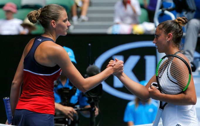 Karolína Plíšková a Sara Sorribesová-Tormová na Australian Open 2017