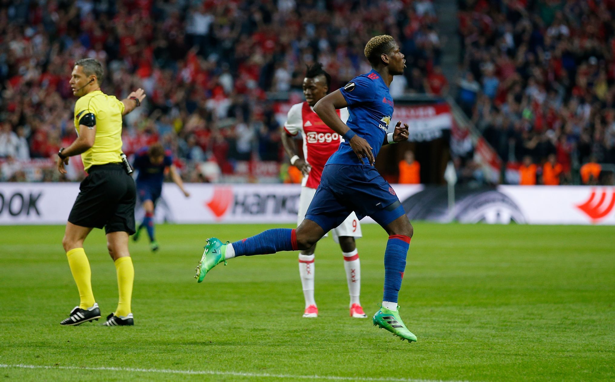 Finále Evropské ligy mezi Manchesterem United a Ajaxem Amsterdam