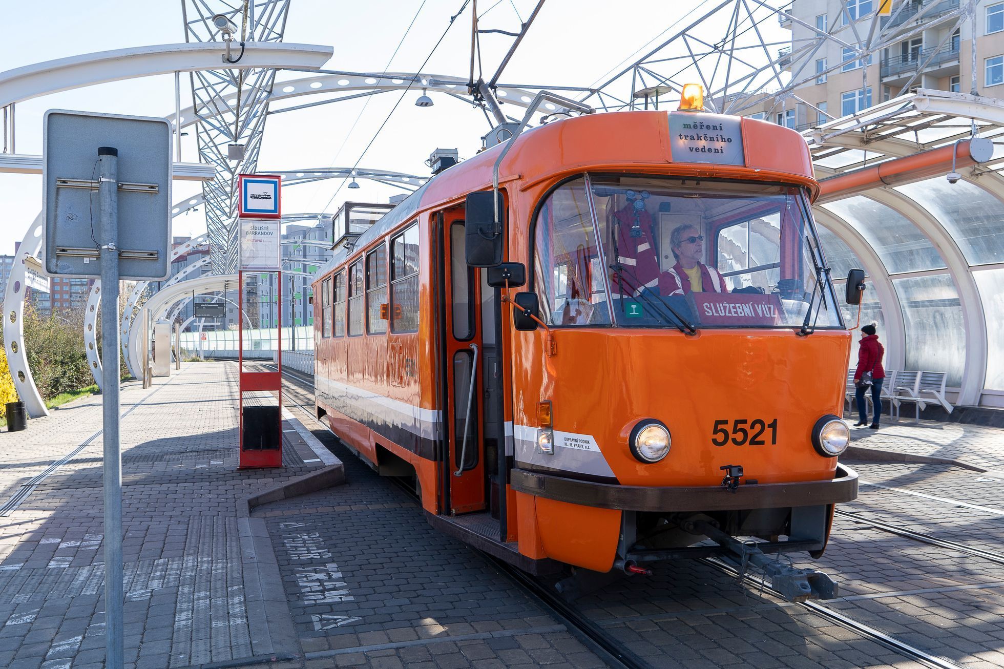 Holyně, tram