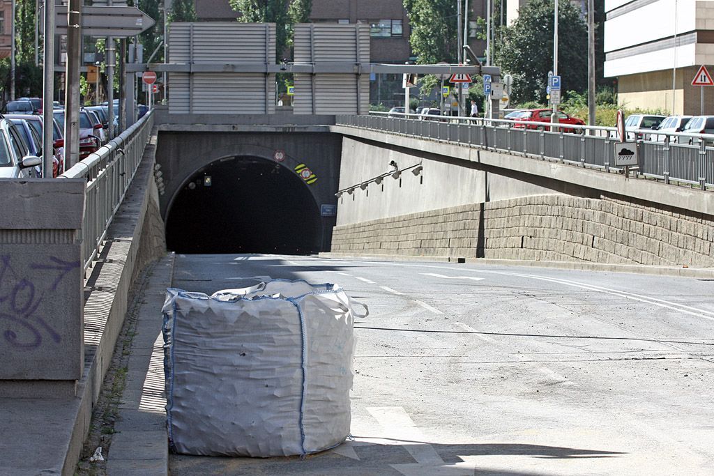 Praha neprůjezdná