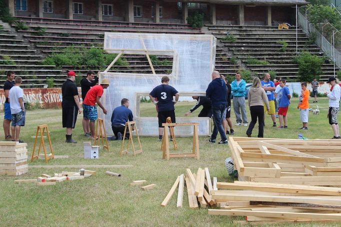 Přesně týden před rozlučkou Petra Švancary se konala poslední veřejná brigáda na obnovu Lužánek.