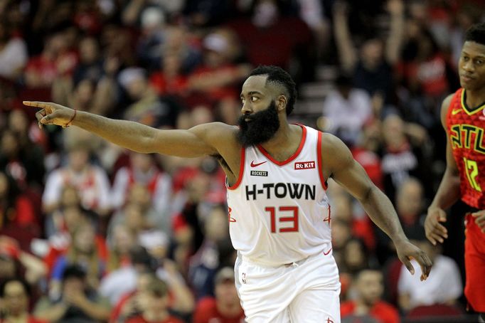 James Harden v dresu Houstonu.