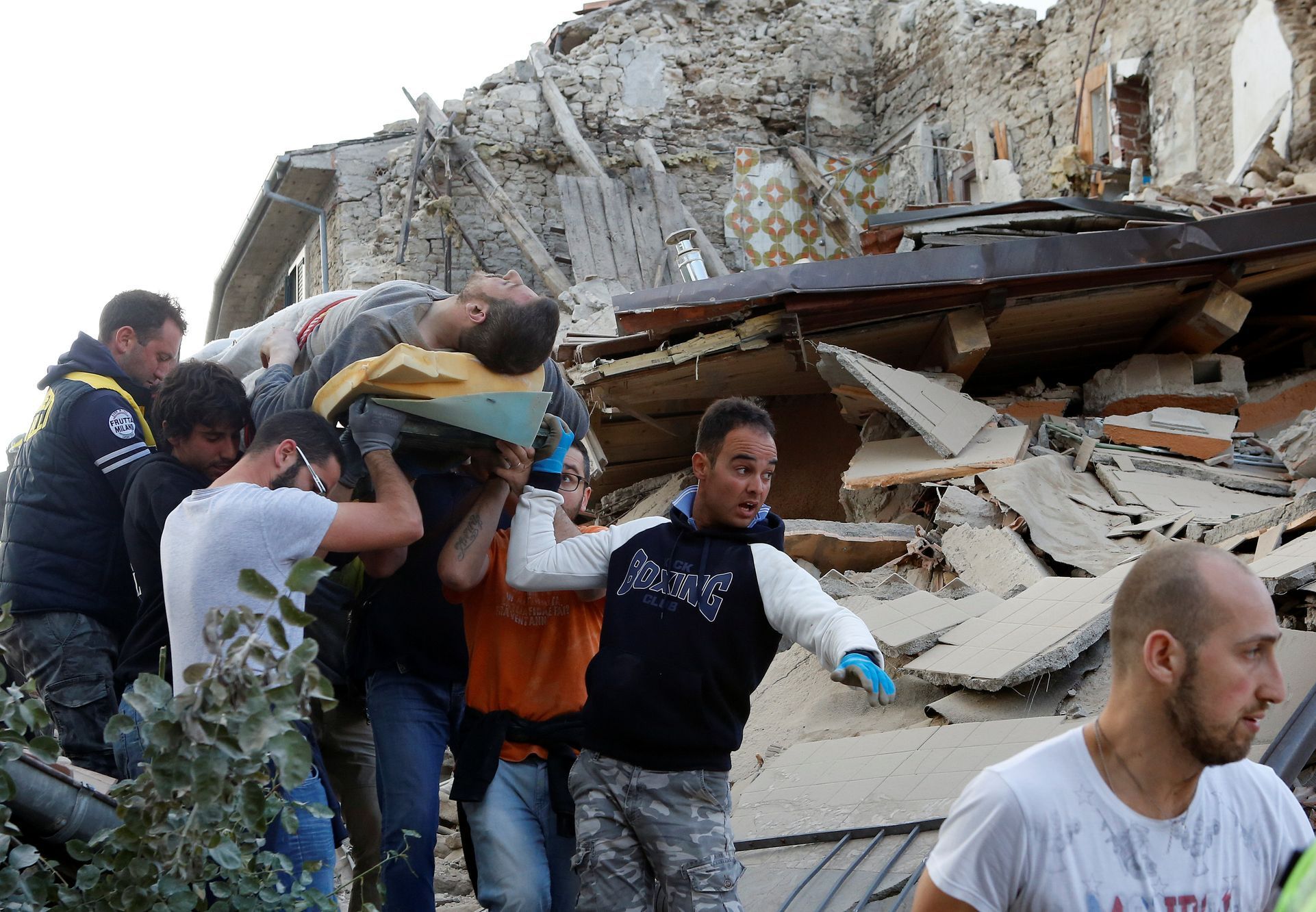 Následky zemětřesení ve středoitalském Amatrice