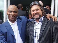 Mike Tyson a Rey Karpf