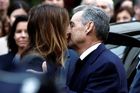 Exprezident Sarkozy nastoupil do vězení. Vnímá se jako hrabě Monte Cristo