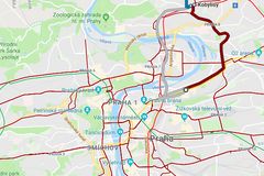 Varování před přeplněnými tramvajemi. Google začne v Česku ukazovat obsazenost MHD