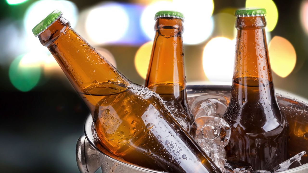Pivo je nezdravé i kvůli obalu. Jeden z nich vyšel z testu opravdu špatně