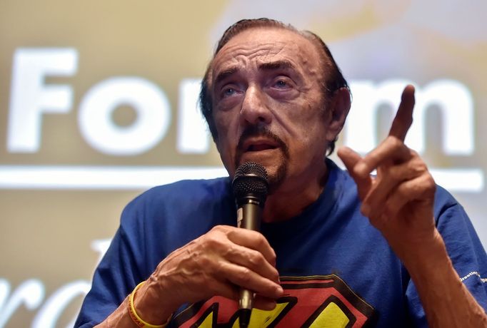 Philip Zimbardo.