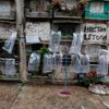 Likvidátoři hrobů na Guatemale