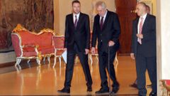 Zeman prý vládu jmenuje