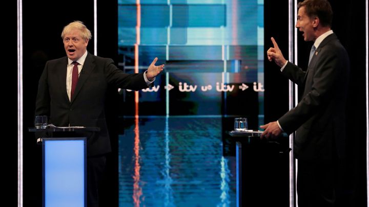 Johnson i Hunt odsoudili v poslední debatě výroky Trumpa, rasistou ho ale nenazvali
