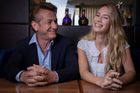 Sean Penn natočil film s dcerou, z Hollywoodu se ale stahuje. Vadí mu cancel culture