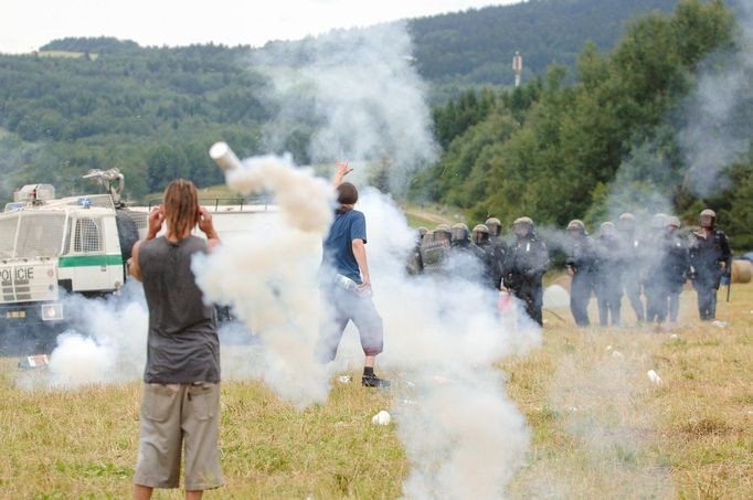 CzechTek 2005 byla legendární technoparty u Mlýnce, kterou ukončil kontroverzní policejní zásah. Ten vyvolal širokou veřejnou a politickou reakci.