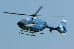 V Británii se zřítil vrtulník, tři lidé jsou nezvěstní