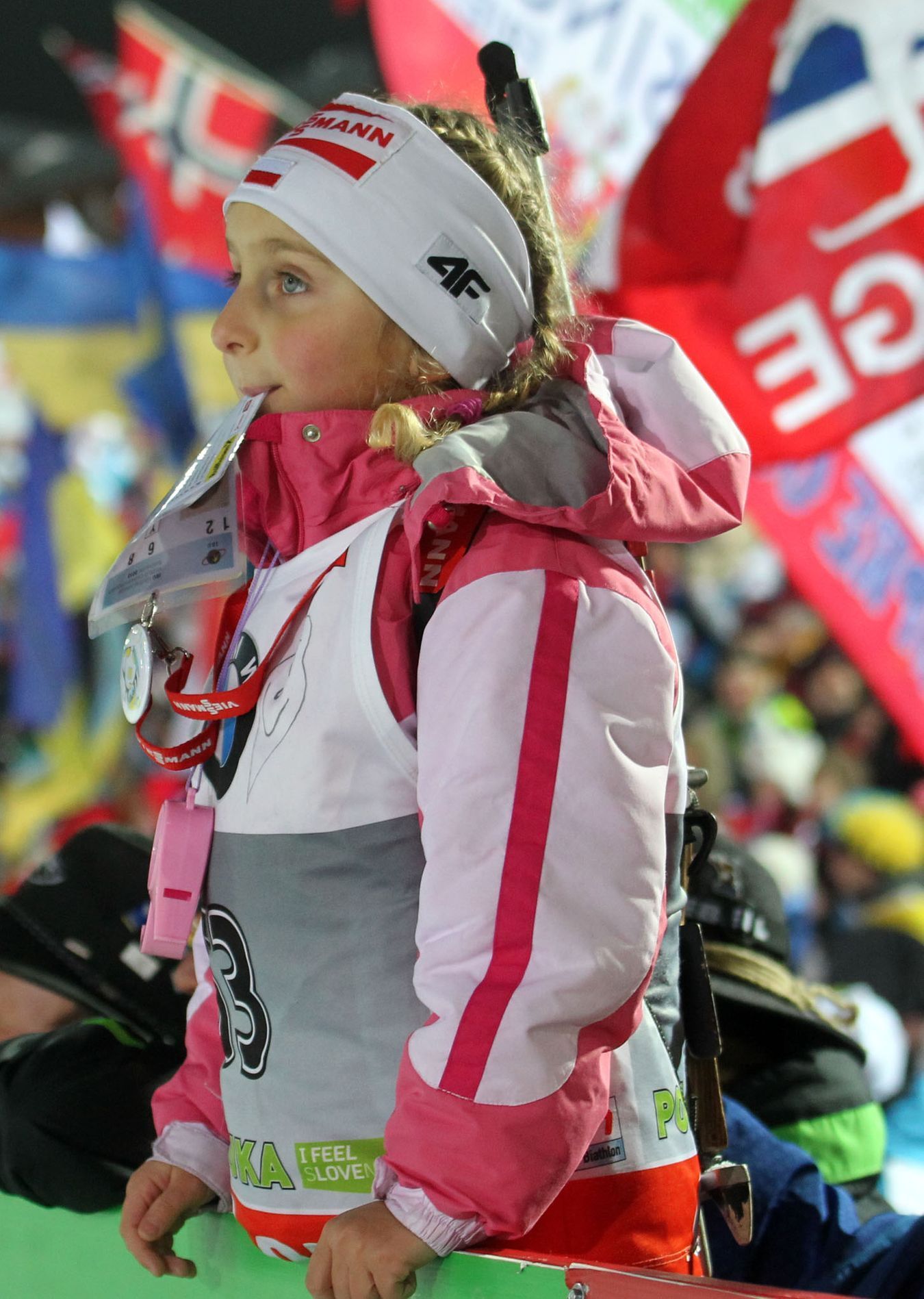 MS v biatlonu 2012, štafeta žen: malý fanoušek