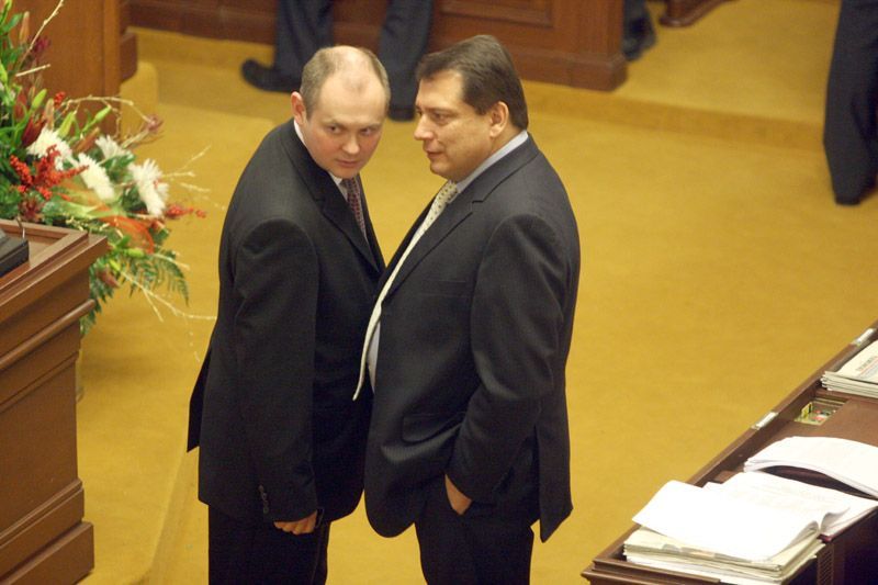Poplatky ve sněmovně