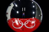 Čestmír Kožíšek při olympijském závodě na středním můstku v Pekingu 2022.