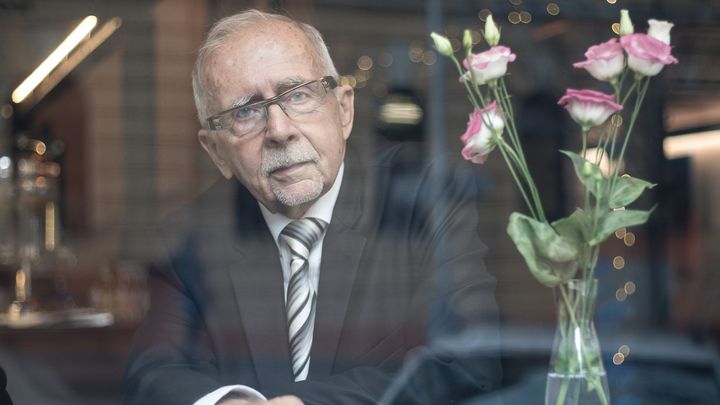 Senátoři vybírají zástupce ombudsmana. Proti jednomu jménu vystoupilo 35 organizací; Zdroj foto: Jakub Plíhal