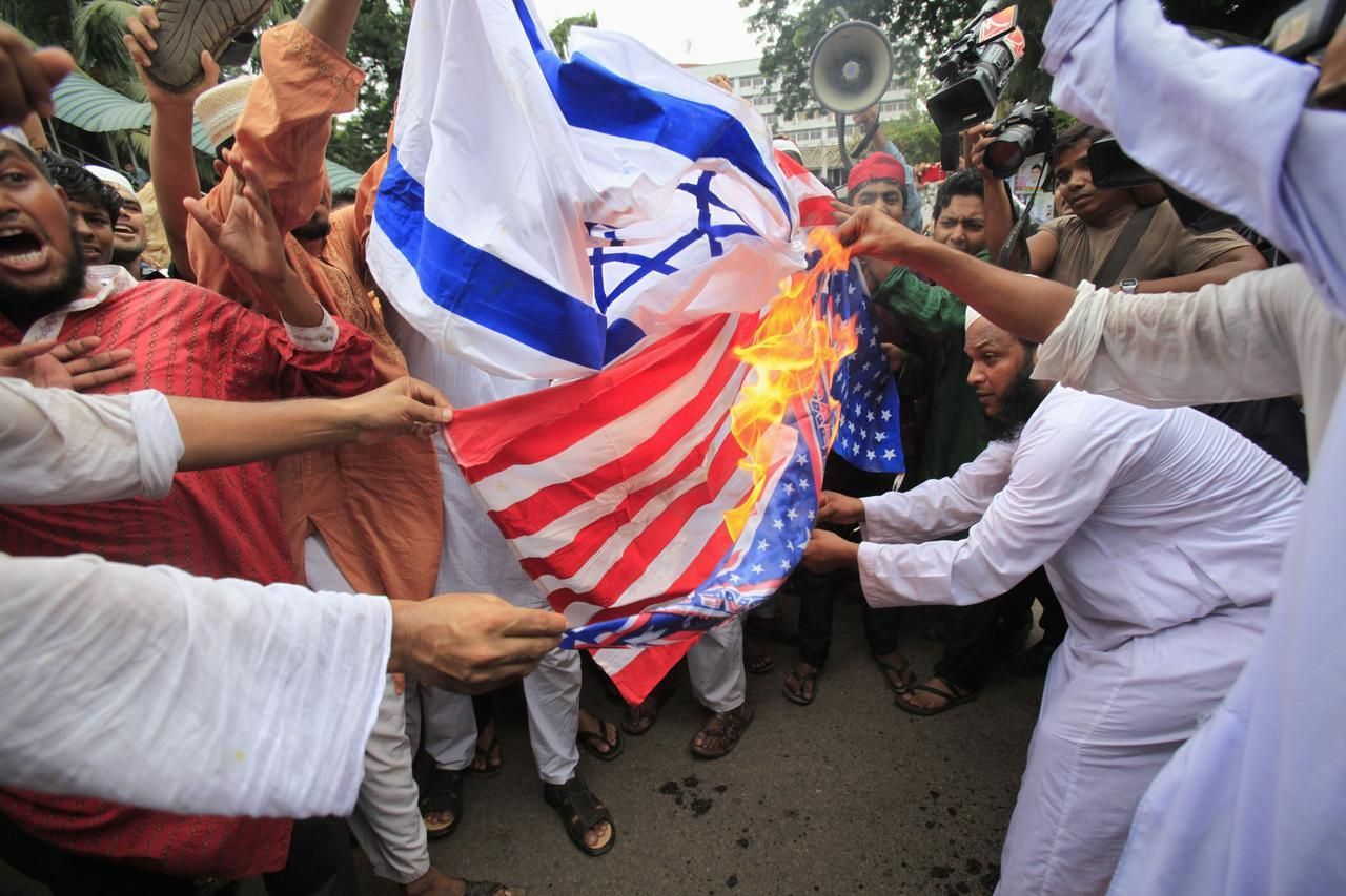 Nepokoje v muslimském světě - Bangladéš
