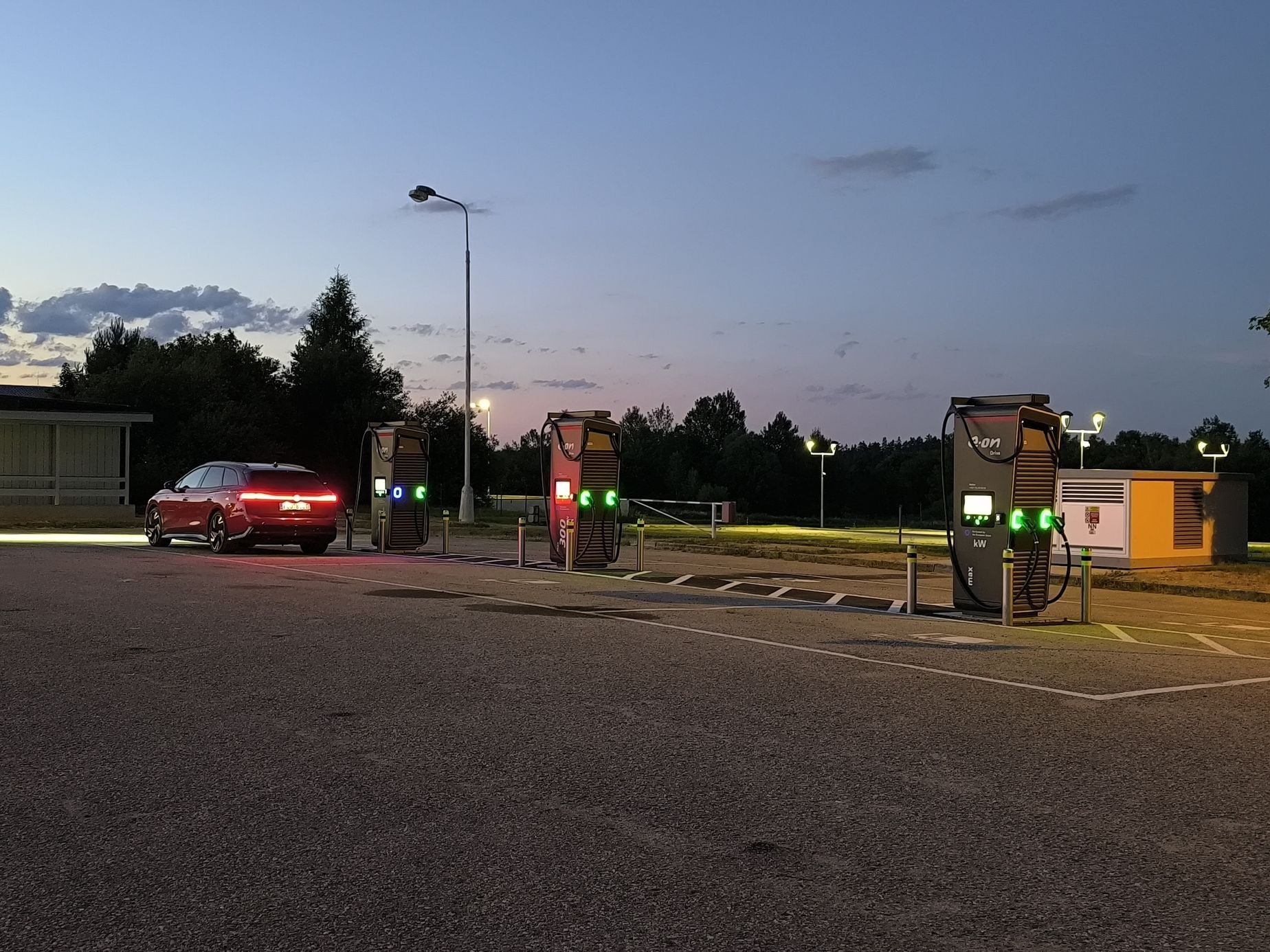 Eon roaming dobíjení elektromobil