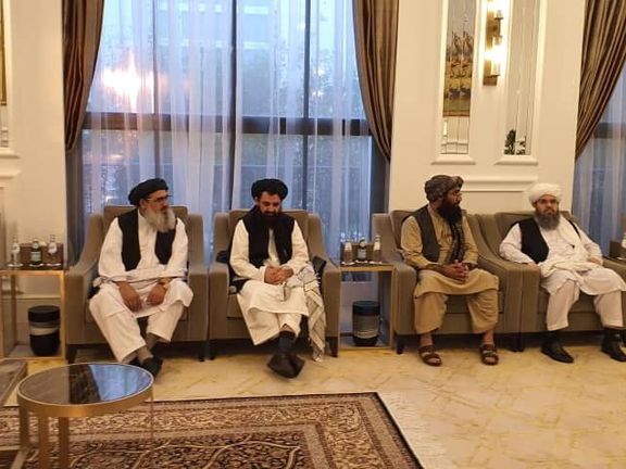 Představitelé Tálibánu v katarském Dauhá.