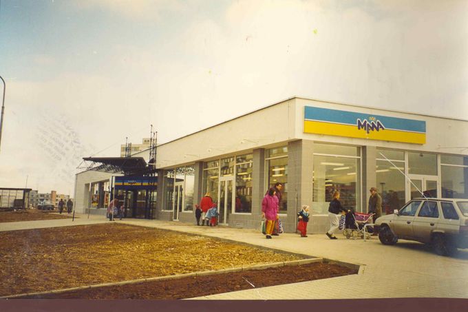 Le premier supermarché en République tchèque - Mana à Jihlava, 1991
