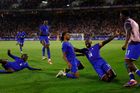 Výsledky her: Francie vyřadila ve fotbale Argentinu, američtí čtvrtkaři mají rekord