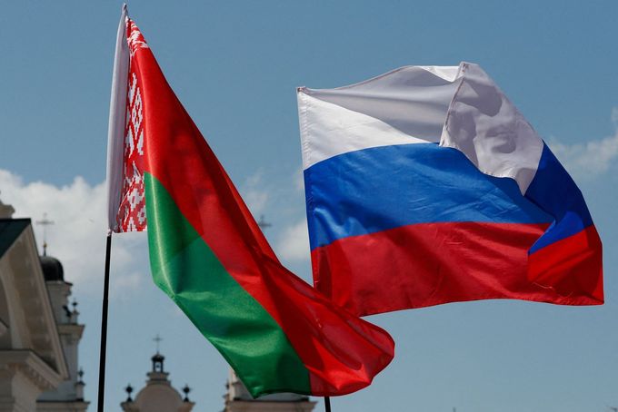 Vlajka Běloruska a Ruska