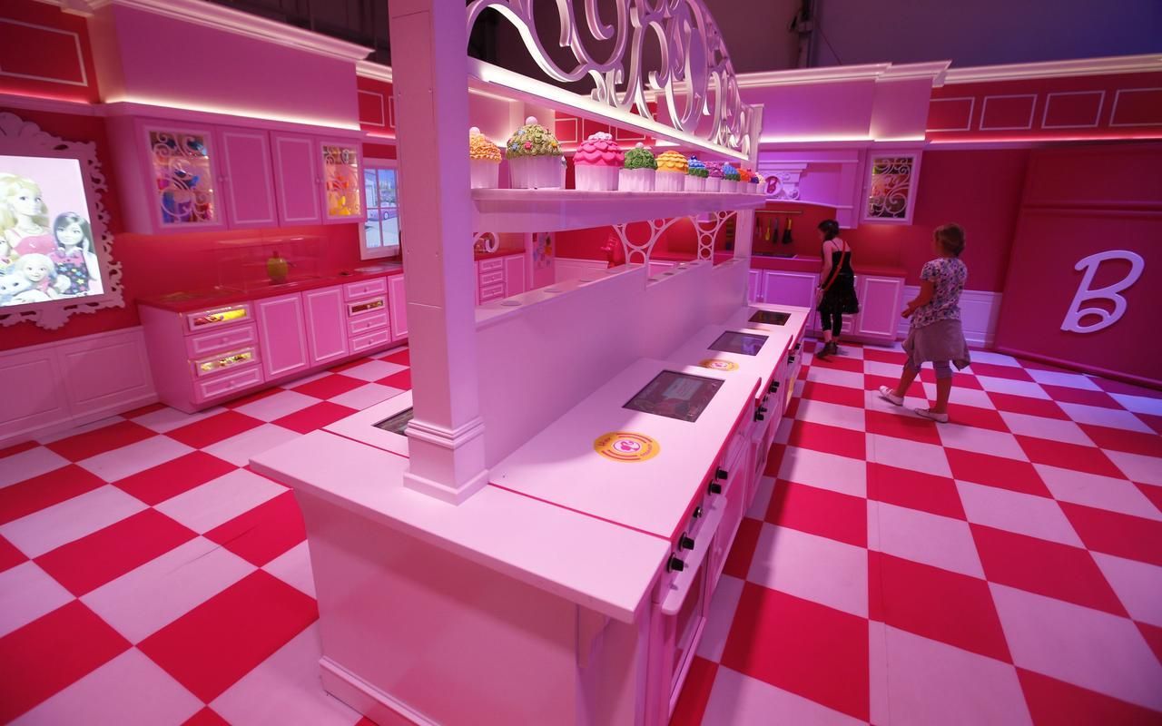 Fotogalerie: Barbie Dreamhouse v Berlíně