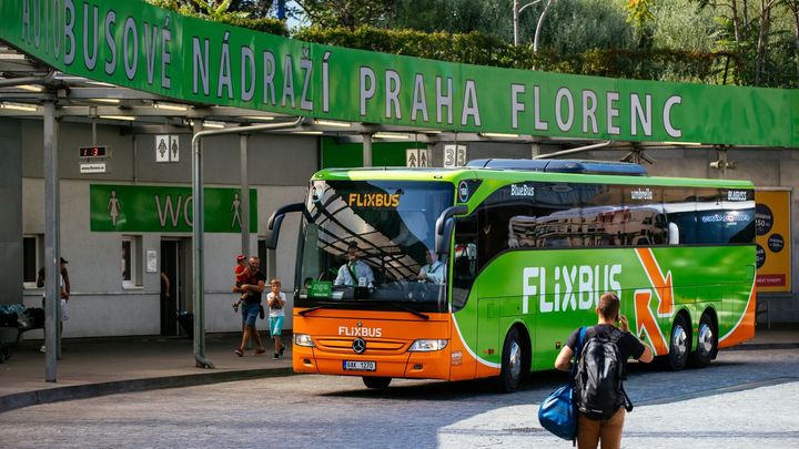 Flixbus chystá přímé spoje do Francie nebo Británie. ​Loni přepravil 3,5 milionu lidí