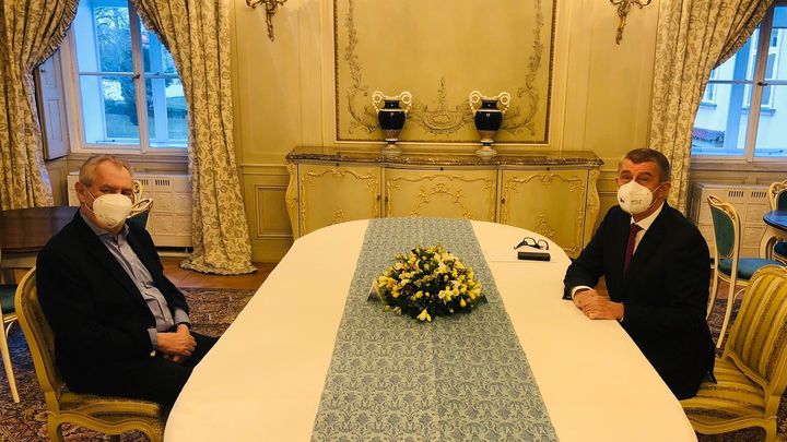 Babiš válčí s Hradem. Naznačil, že Zeman lže. Z jejich střetu o BIS se raduje Kreml - Vimarsana News