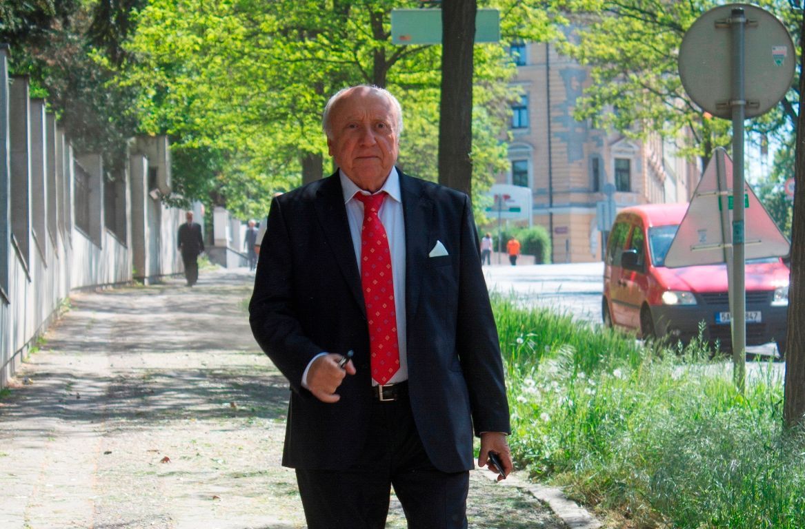 Příjezd na recepci na ruské velvyslanectví
