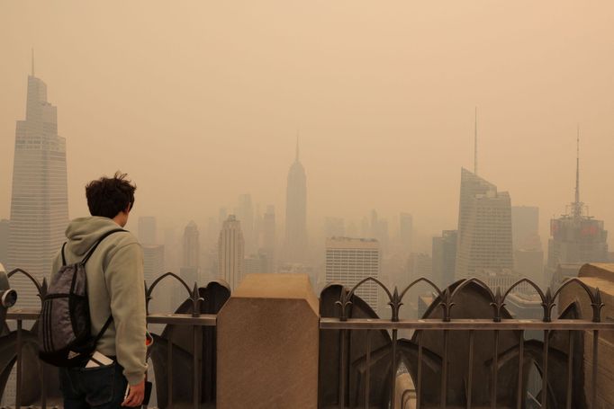 Znečištěný vzduch v New Yorku kvůli lesním požárům v Kanadě.