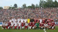 Marek Jankulovski si splnil sen a naposledy si zahrál před vyprodaným stadionem doma v Ostravě: Jeden poločas v dresu bronzové české reprezentace z roku 2004, druhý v dresu AC Milán, se kterým vyhrál ligu mistrů.