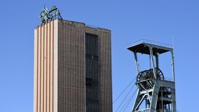 Vůbec největšími ohnisky nákazy v Česku jsou aktuálně doly společnosti OKD. Konkrétně důl ČSM Sever a ČSM Jih.