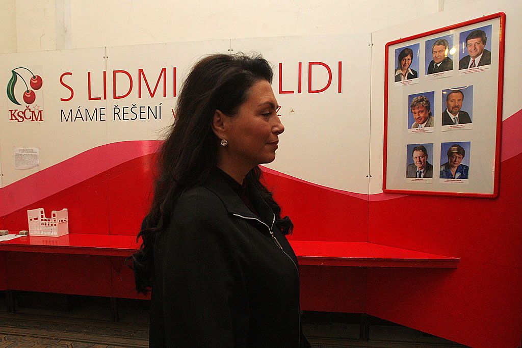 Bobošíková u KSČM