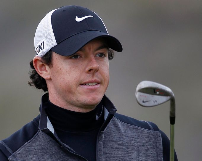 Rory McIlroy na jamkovce v Arizoně