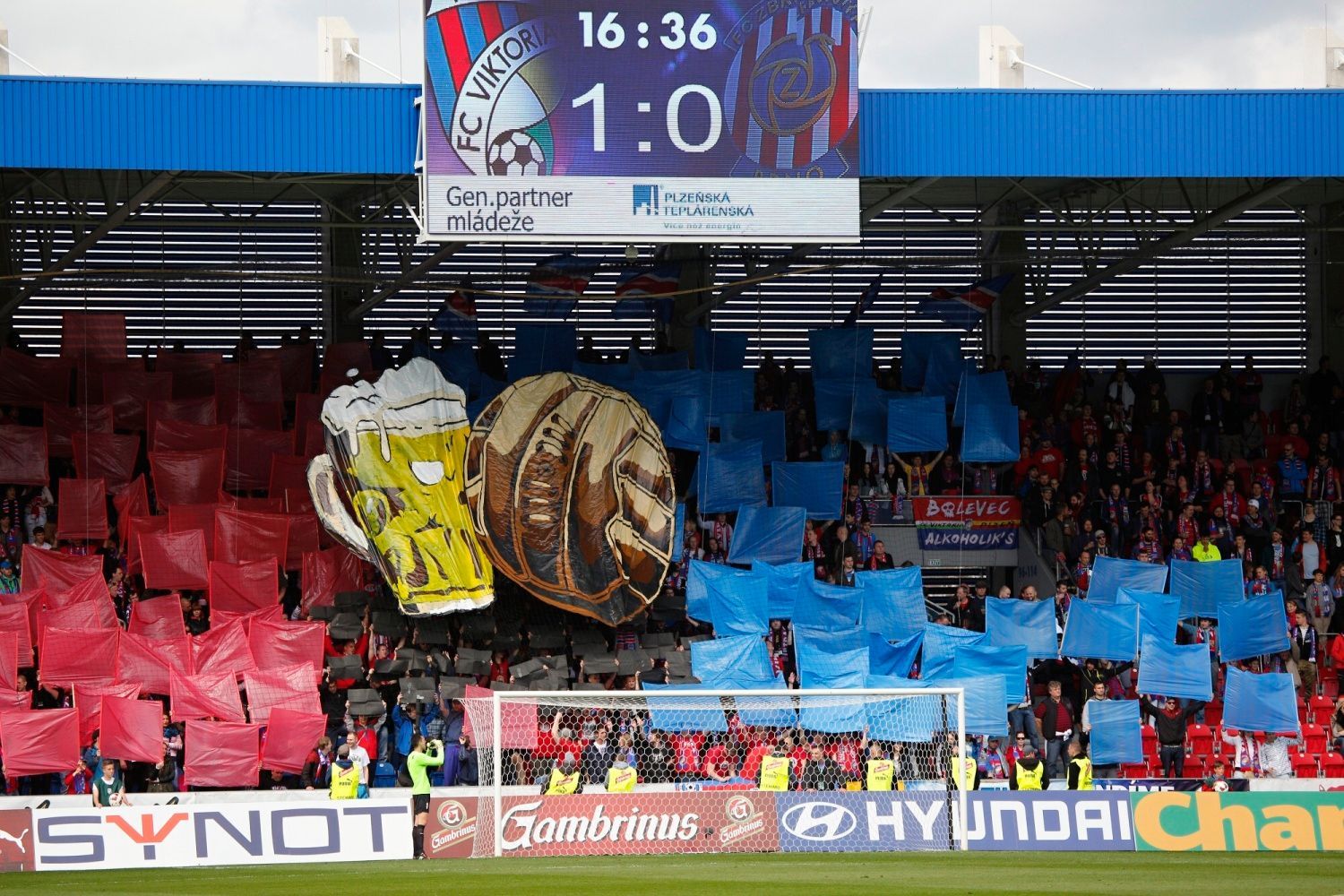 SL, Plzeň-Brno: choreo Plzně