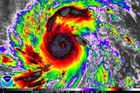 Tajfun Haiyan se přes souostroví přehnal minulý pátek.