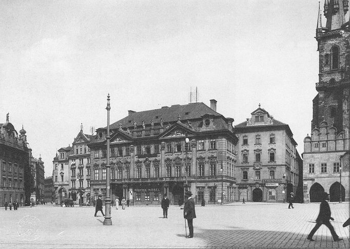 Ukázka z knihy „Zmizelá Praha-Nevěstince a nevěstky“ od autorů Radima Kopáče a Josefa Swarze, kterou v roce 2013 vydalo v Praze nakladatelství Paseka.