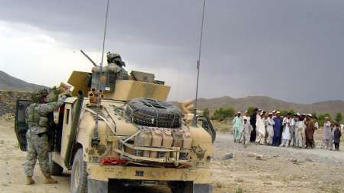 Povstání destabilizuje situaci ve větší části Afghánistánu už od konce roku 2001, kdy spojenci svrhli vládnoucí Taliban.