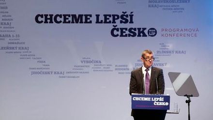 Jsem ve schizofrenní situaci. Ve sněmovně ANO hájím, v kraji máme špatnou zkušenost, říká Berdychová