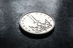 Rekordní koruna. Česká měna je vůči euru nejsilnější za 15 let
