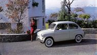 Znovu Fiat a znovu důležitý pro licenční výrobce. V roce 1955 se ve Švýcarsku objevil malý model 600, který byl také prvním italským modelem se samonosnou karoserií a motorem vzadu. 3,2 metru dlouhý model nakonec vznikal do roku 1969, a to v počtu téměř 2,7 milionu kusů. Licenčně jej opět dělal Seat a především Zastava pod jménem 750. Tento malý vůz se stal pro jugoslávskou automobilku ikonickým - byl levný a pomohl motorizovat jednu ze zemí východního bloku.